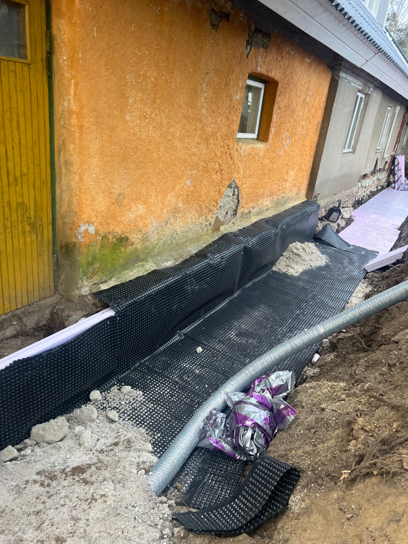 Vana taluhoone vundamendi ja põranda soojustamine - foto 1